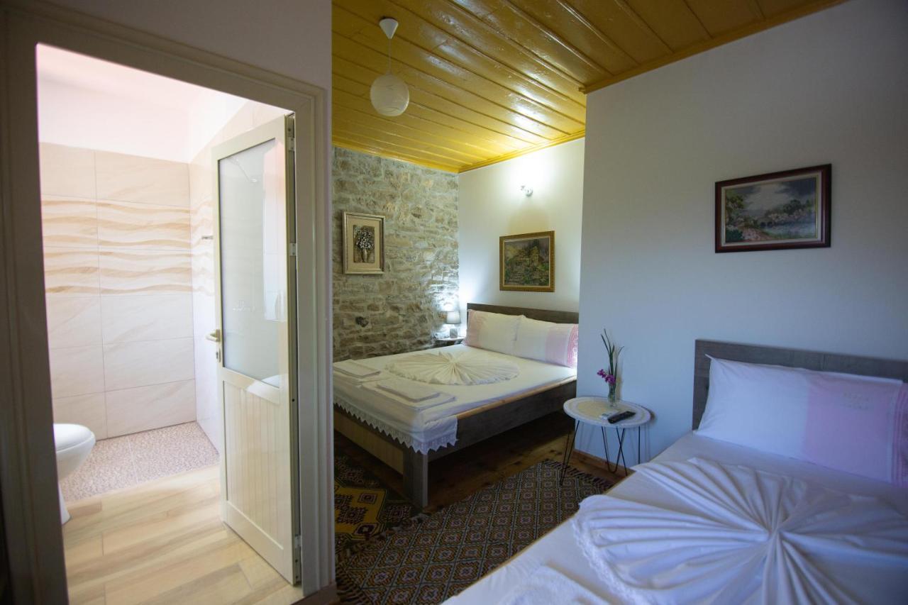 The Mosaic House - Shtepia Me Mozaik Hotel Permet Ngoại thất bức ảnh